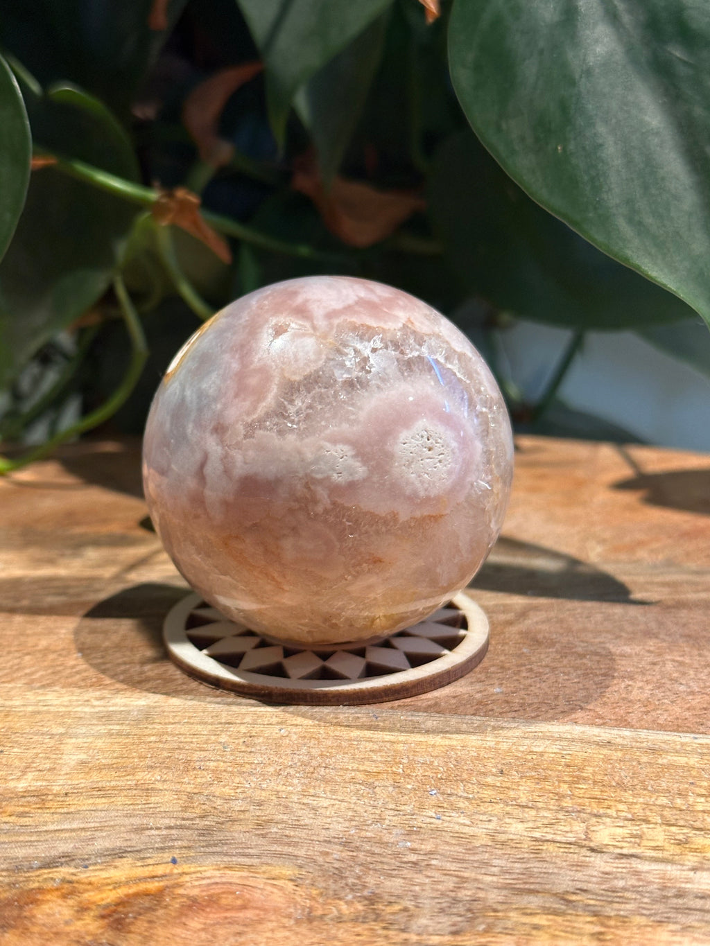 Roze Amethist Sphere