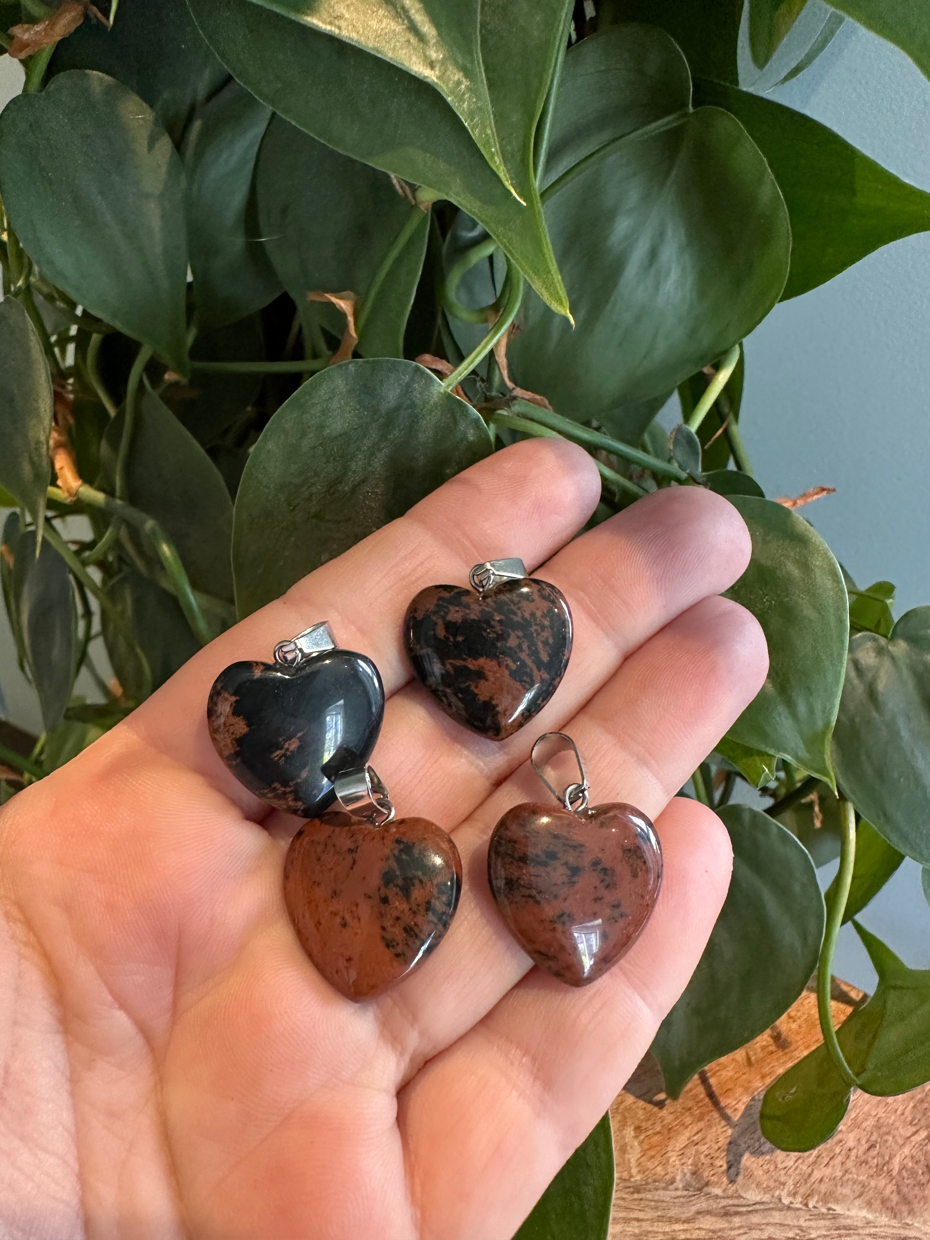 Mahonie Obsidiaan Hartjes Hangertje