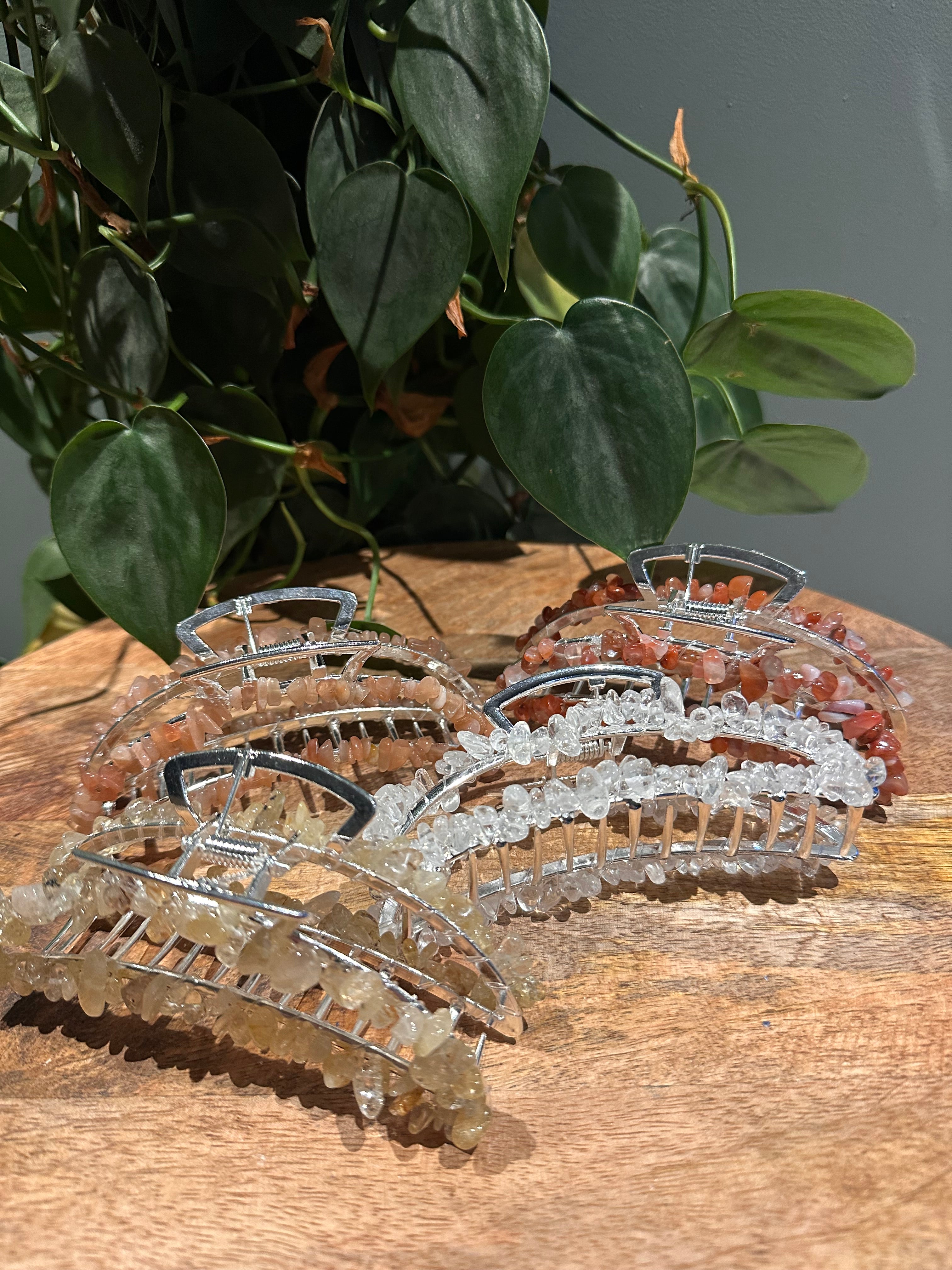 Haarklemmen met edelstenenchips