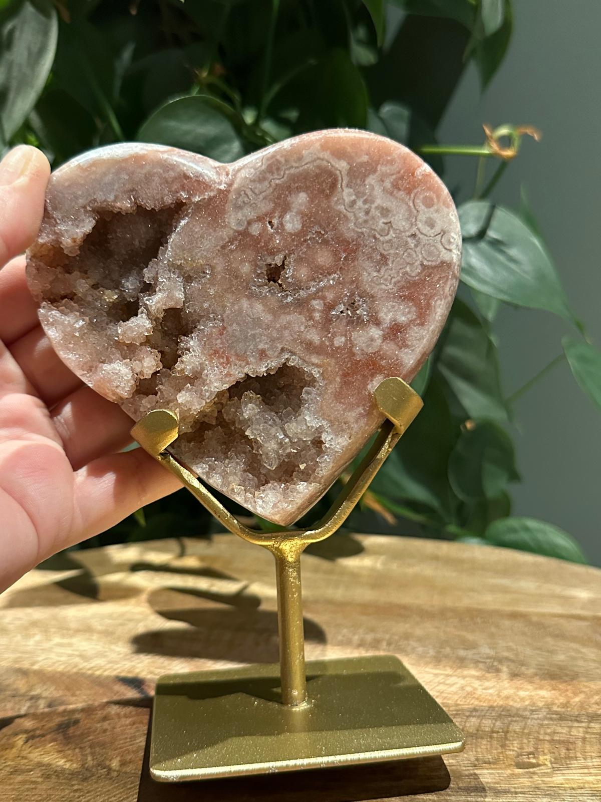 Roze Amethist Hart op Standaard #32