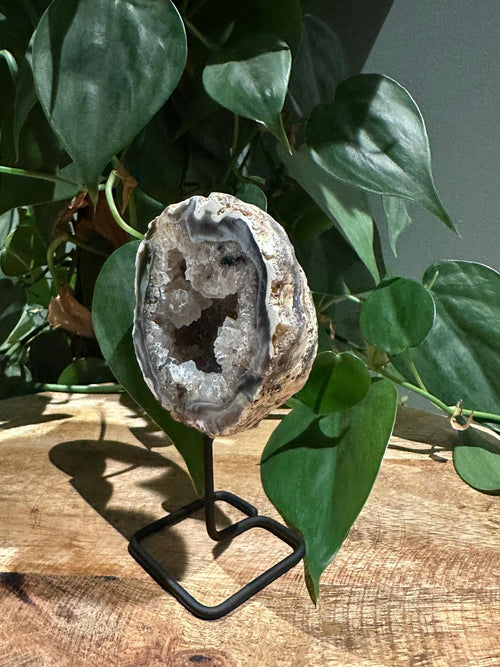 Agaat Geode op Standaard