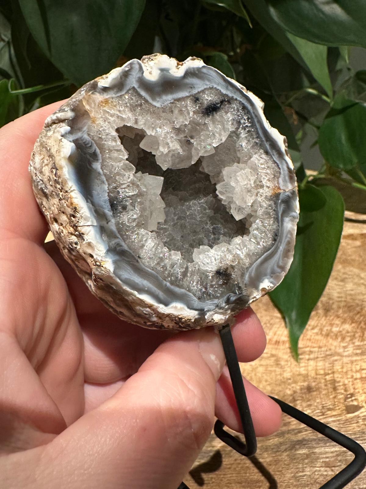 Agaat Geode op Standaard