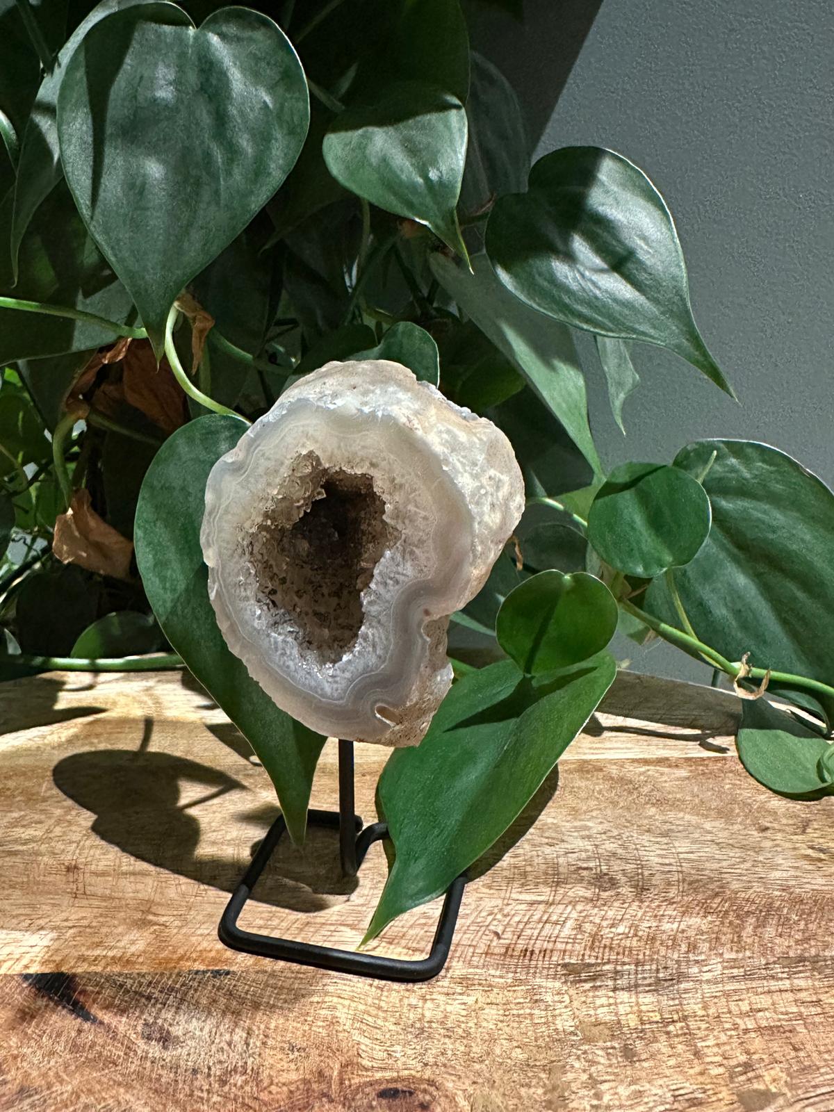 Agaat Geode op Standaard