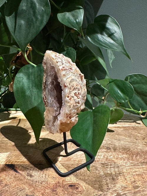 Agaat Geode op Standaard