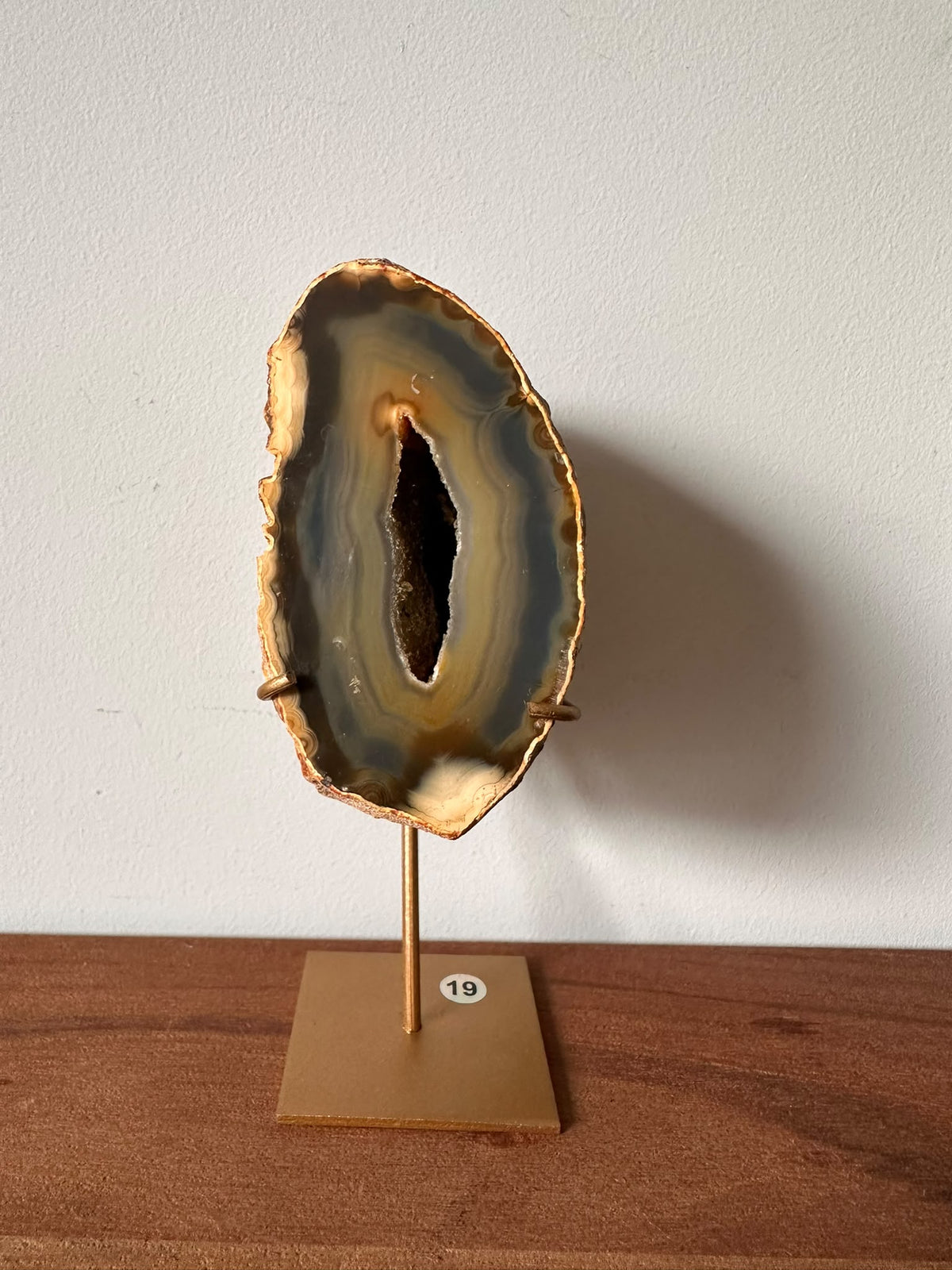 Agaat geode op standaard #19