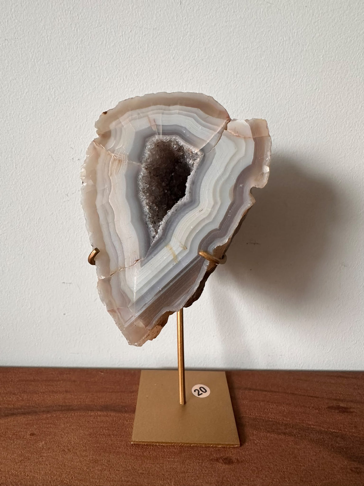 Agaat geode op standaard #20