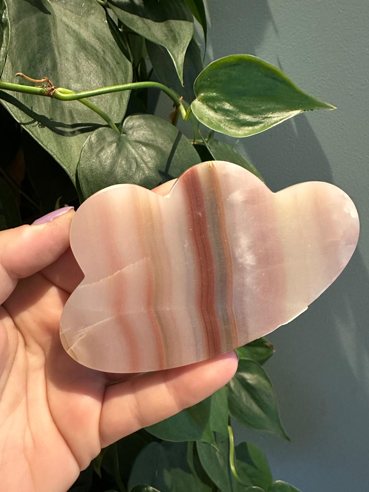 Pink Banded Onyx Wolken